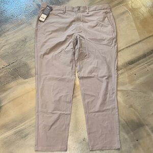 CRZ YOGA Men's Light Gray Golf Pants